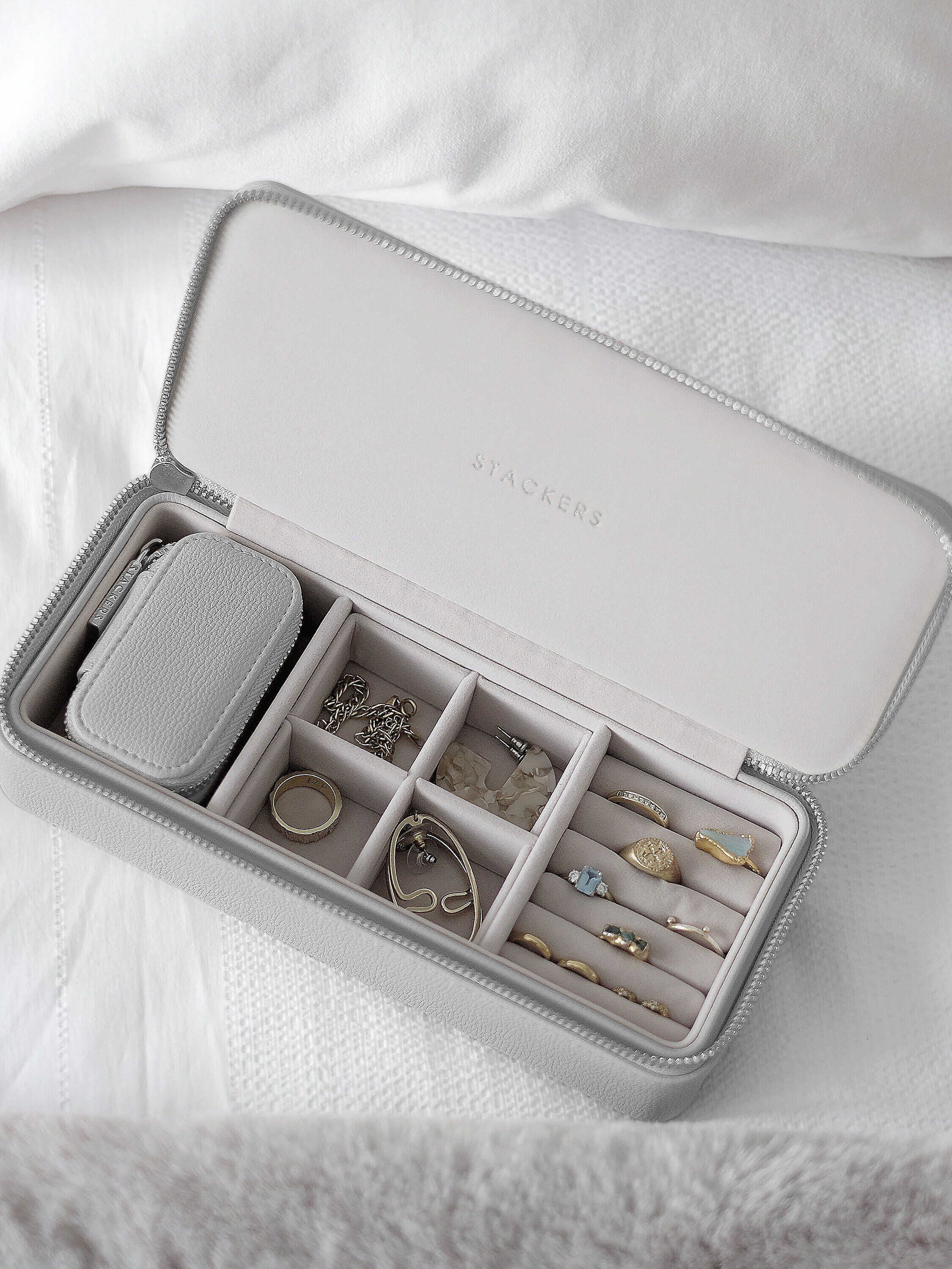 Mini portagioie organizer portagioielli da viaggio impermeabile in ecopelle doppi strati con specchio anelli orecchini collane bracciali confezione regalo gioielli – acquista a prezzi convenienti sul marketplace Mini portagioie organizer portagioielli da viaggio impermeabile in ecopelle doppi strati con specchio anelli orecchini collane bracciali confezione regalo gioielli – acquista a prezzi convenienti sul marketplace