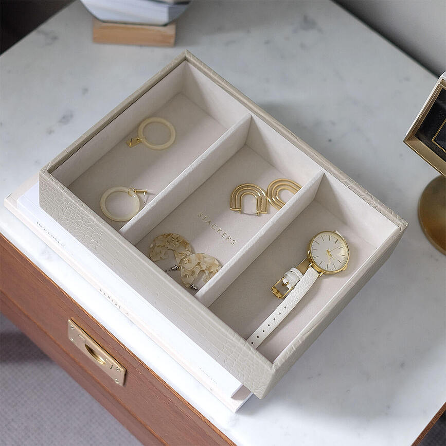 Stackers Croc Škatla za nakit s 3 predelki, klasična kitasta