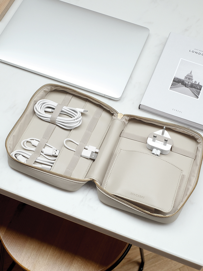 Stackers Étui pour chargeurs et écouteurs, taupe