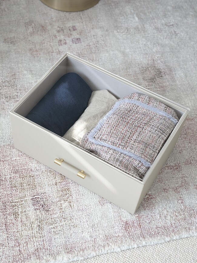 Stackers Handled Škatla za shranjevanje supersize, z akrilnim pokrovom, taupe