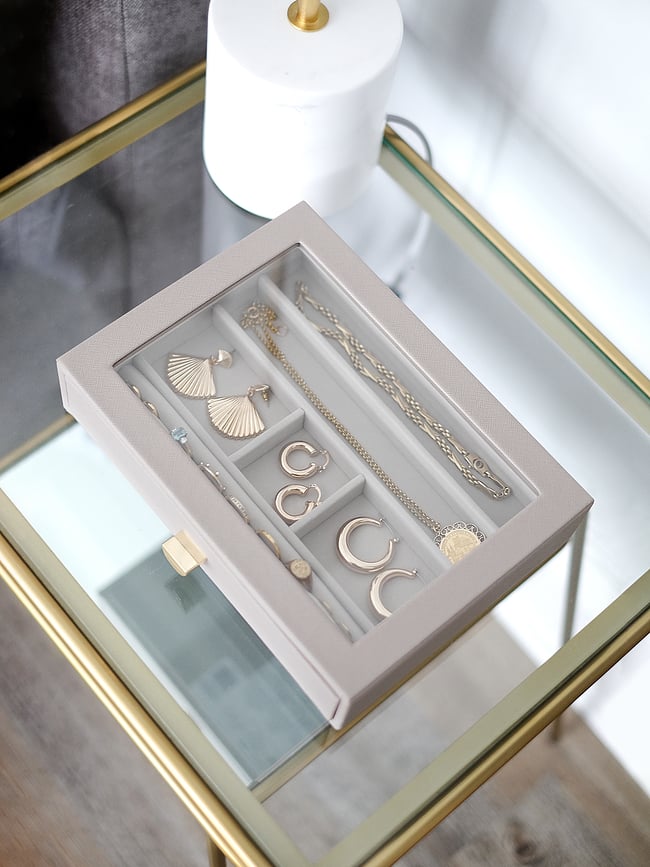 Stackers Kutija za Nakit klasična s ladicom i staklenim poklopcem taupe sa 6 pretinaca