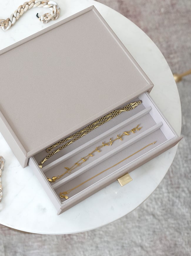 Stackers Classic Kutija za Nakit s ladicom za ogrlice taupe