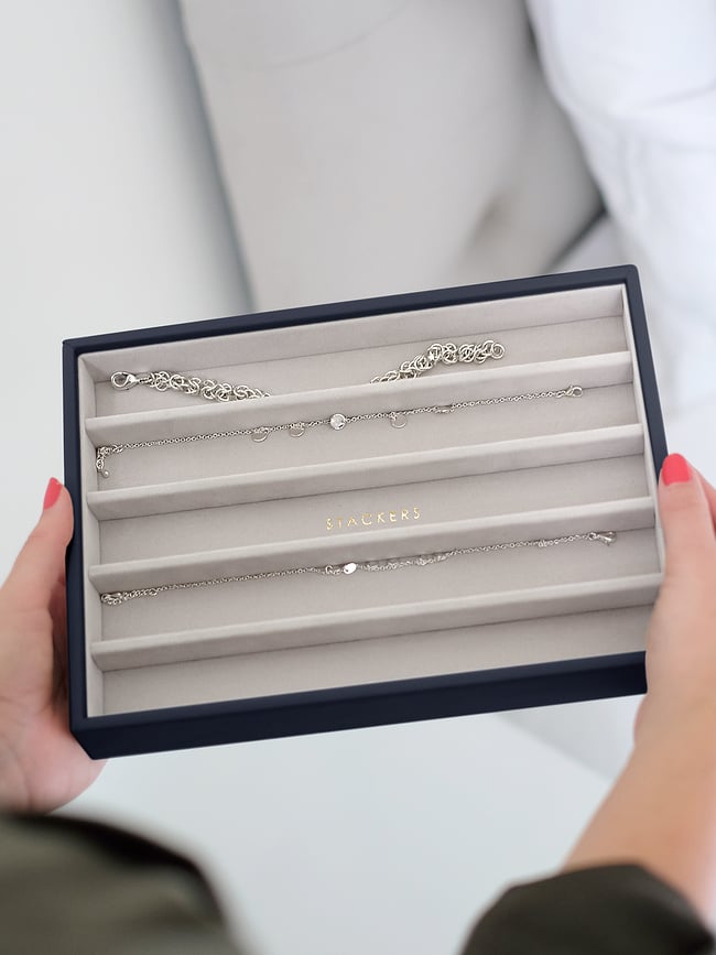 Stackers Kutija za Nakit classic s pet pretinaca baršunasta taupe