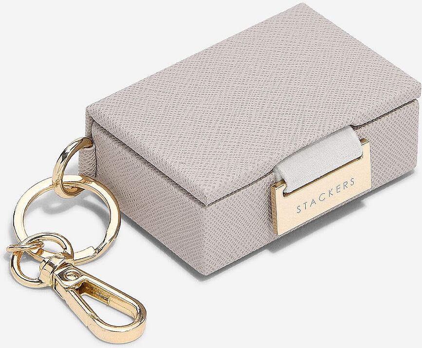 Stackers Nano in Cracker Key fob taupe present