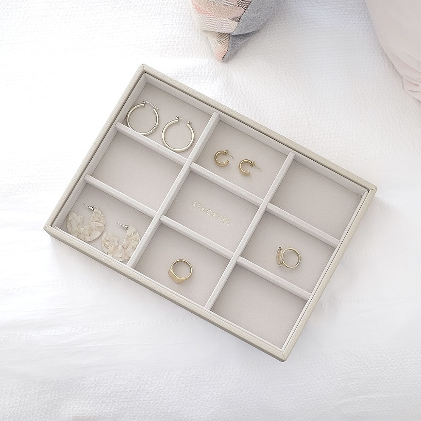 Stackers Škatla za nakit klasična, 9-predelna, taupe