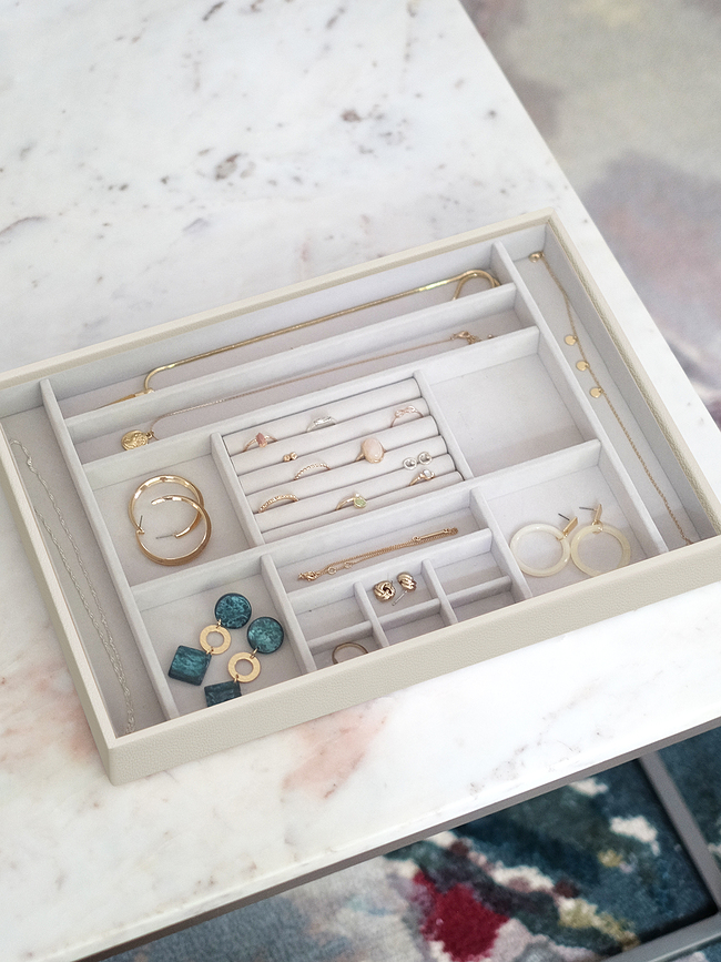 Stackers Skrinjica za nakit supersize, s 16 predelki, taupe