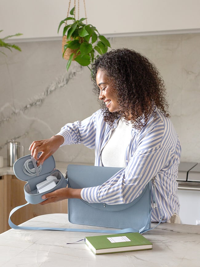 Stackers Futrola za punjač za 16 inča svijetlo bež