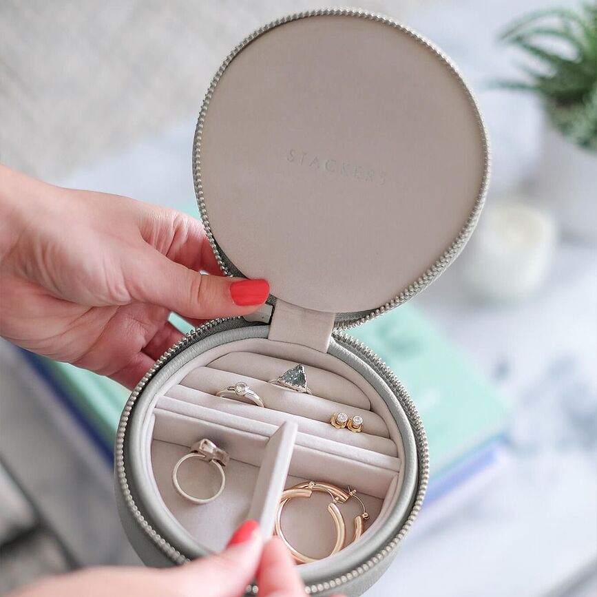 Stackers Travel Kutija za Nakit putna okrugla kameno siva