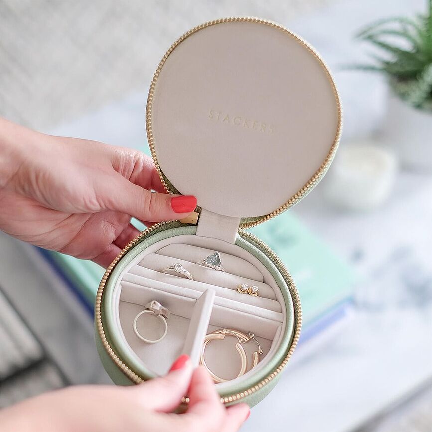 Stackers Travel Škatla za nakit, potovalna, okrogla, kamnito siva