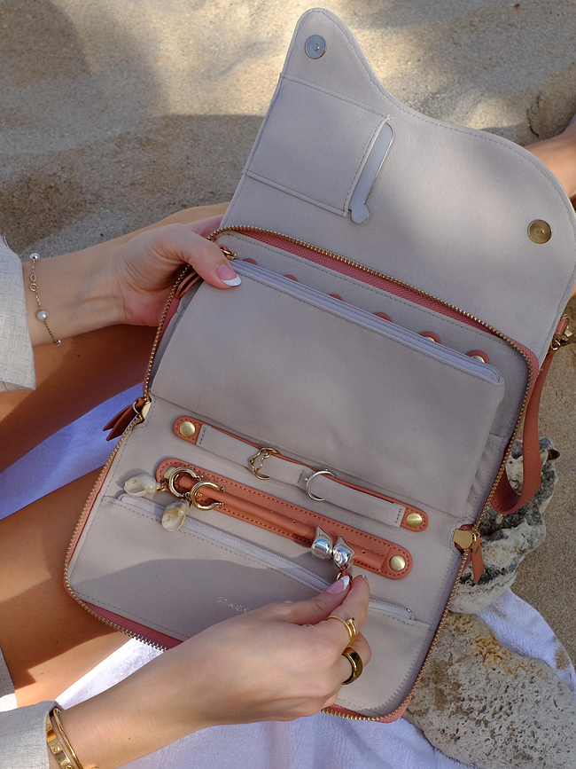 Stackers Wave Potovalna škatla za nakit, kremno-breskova