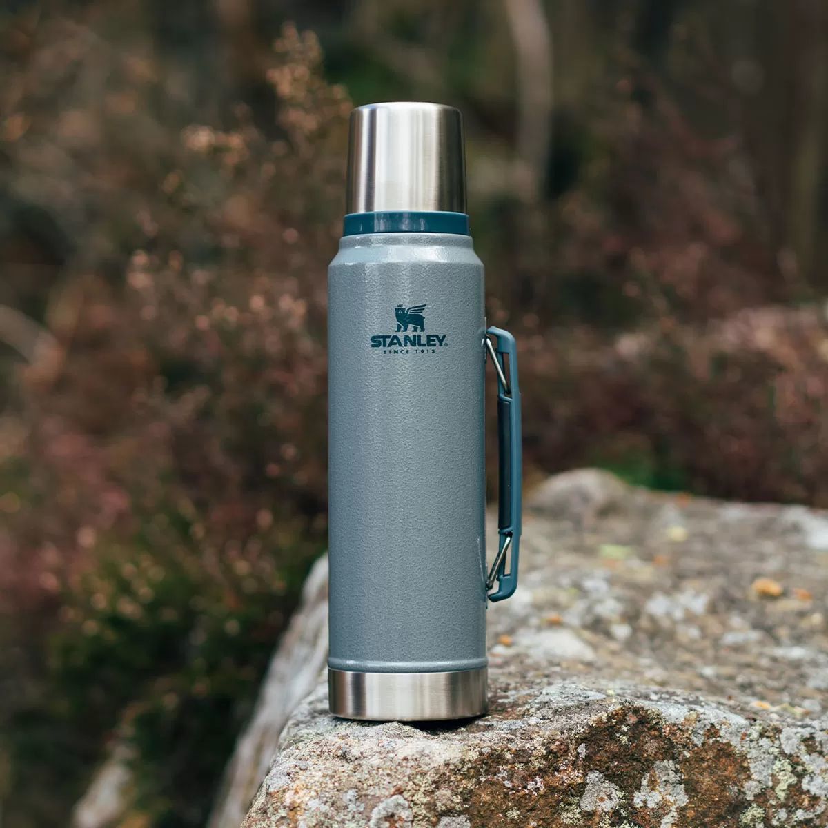 Classic 1 Legendary Stanley Thermos | FormAdore - 10-08266-054 l