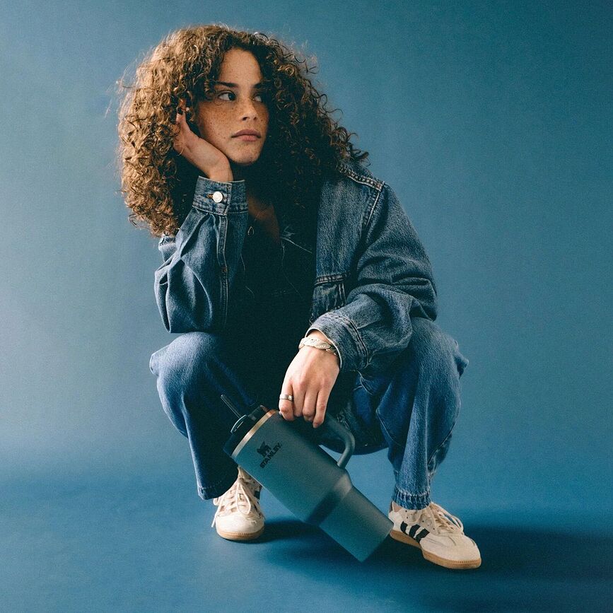 Quencher H2.0 Termo lonček, 1,18 l, s slamico, Cherry Blossom