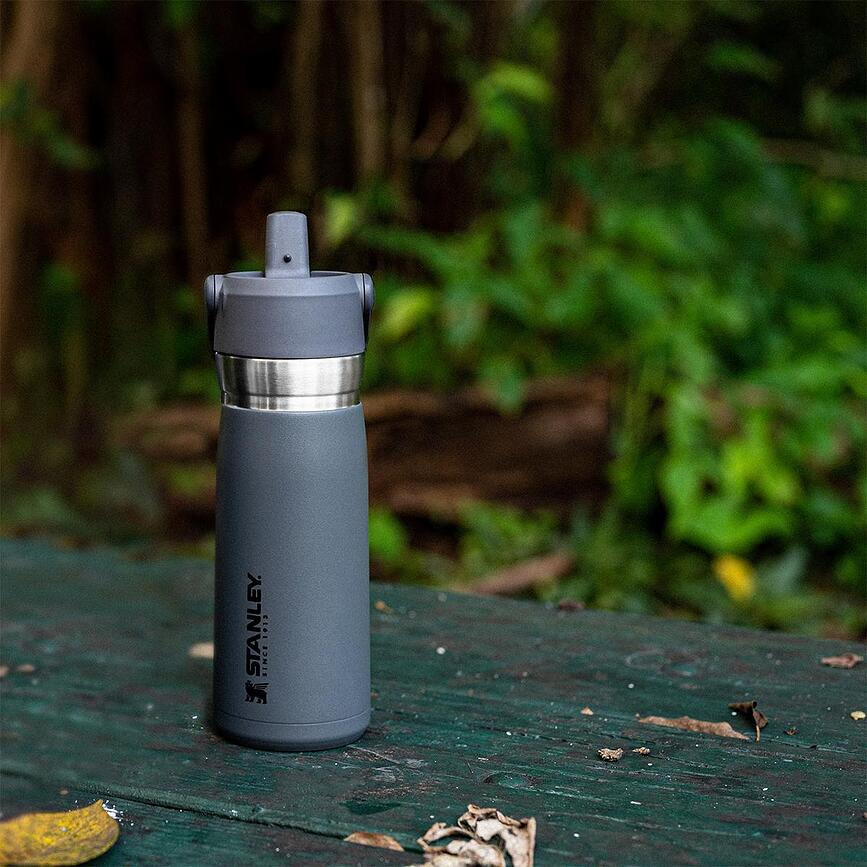 Stanley Termalna steklenica, 650 ml, rumena