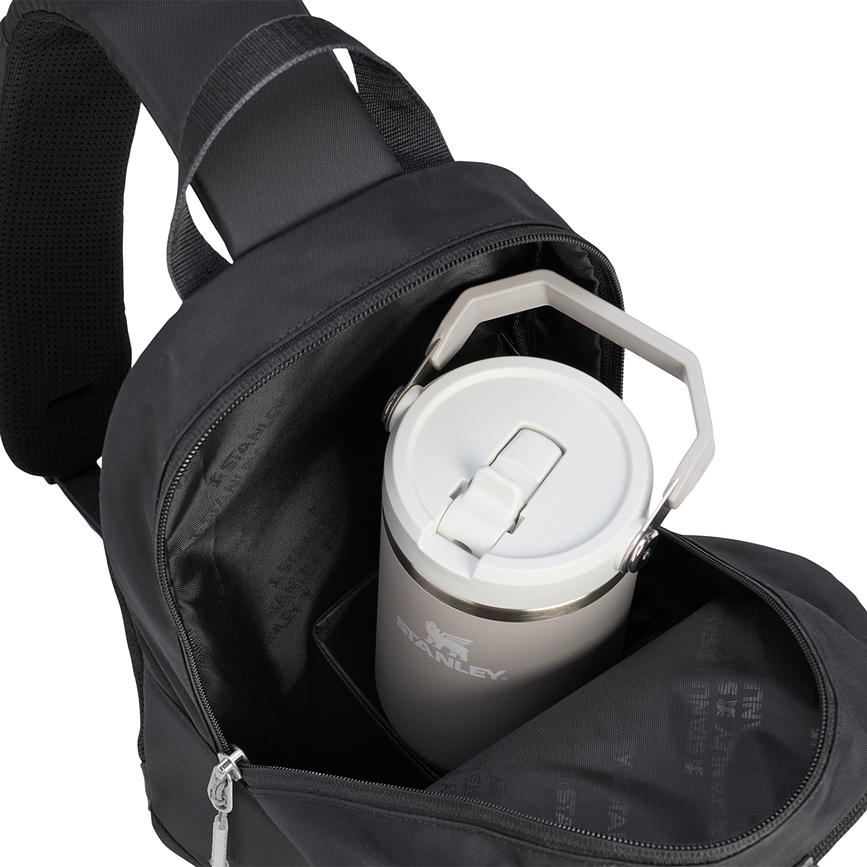 The Vitalize Black sportstaske 9,5 l