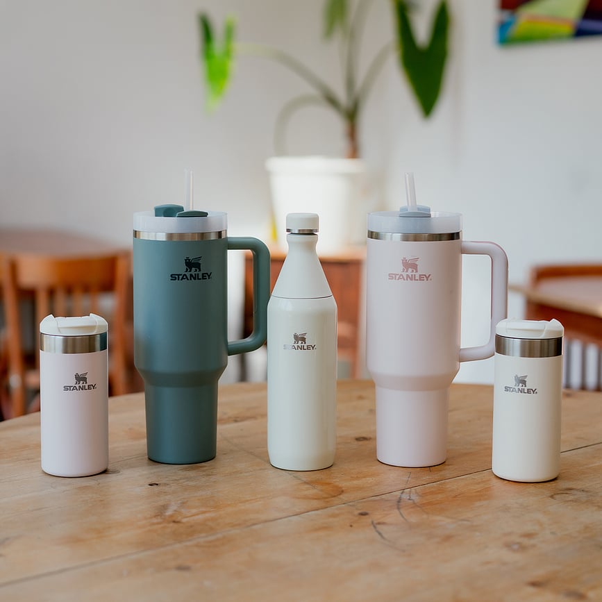 Vaso Térmico Quencher, 1,18 L, negro, con pajita