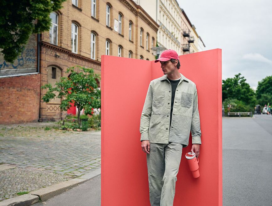 Vaso Térmico Quencher H2.0, 1,18 l, Cherry Blossom, con pajita