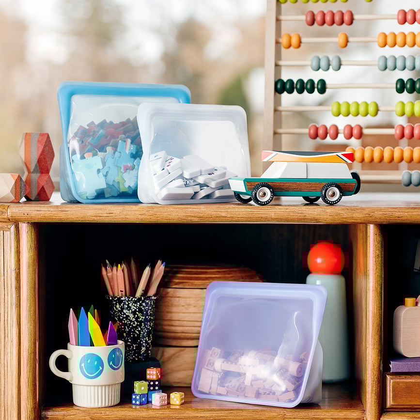 Bolsa de silicona reutilizable Stasher Stand Up Mid Rainbow, 1,5 l, rosa