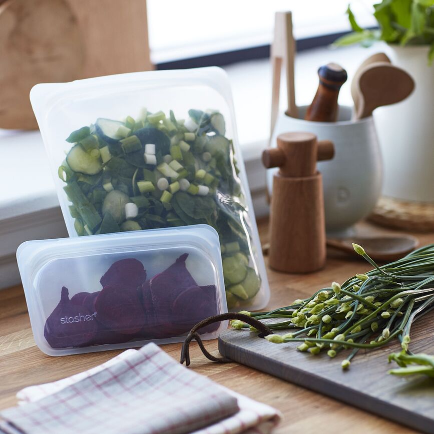 Bolsa de silicona Stasher, 1,9 L, transparente