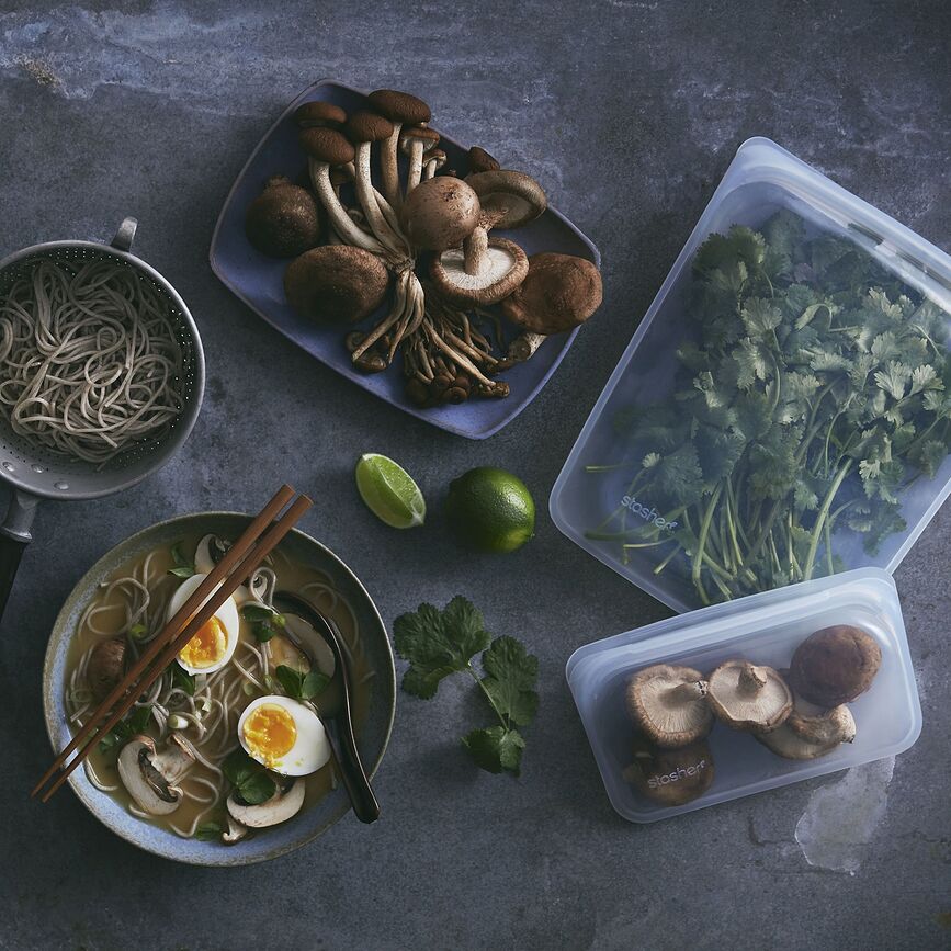 Stasher Vrečka silikonska, 1,9 l, prozorna