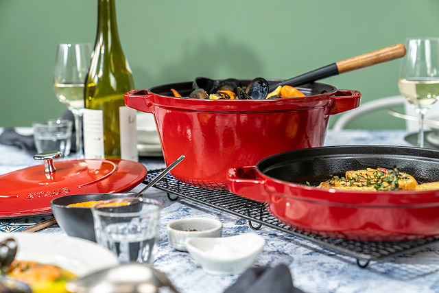 Staub Cooking pot set 24 cm with pan and lid 4 pcs