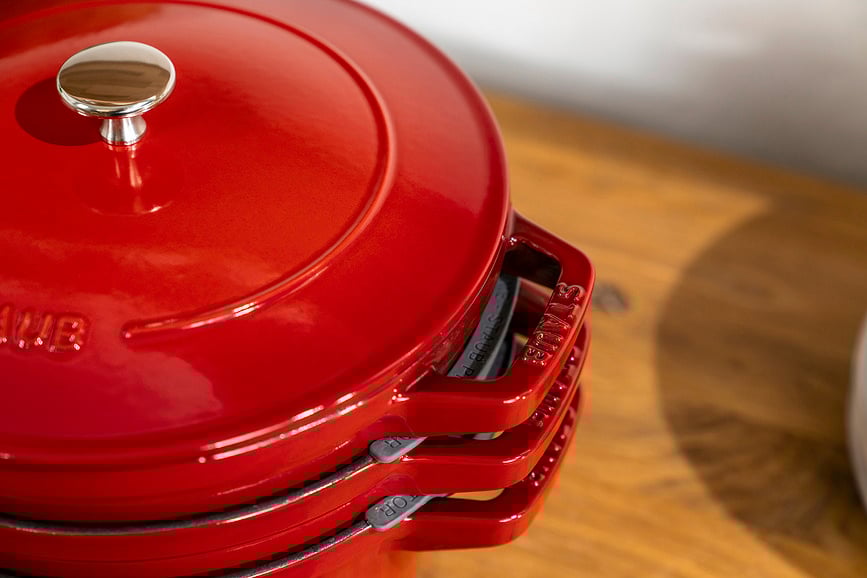 Staub Σετ Μαγειρικών Σκευών, με τηγάνι και καπάκι, 24 cm, λευκή τρούφα, 4 τμχ