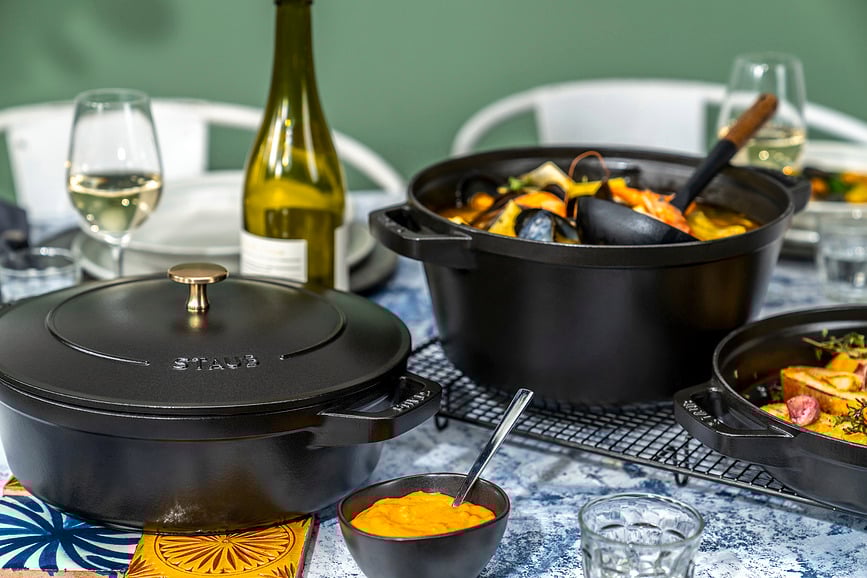 Staub Σετ Μαγειρικών Σκευών, με τηγάνι και καπάκι, 24 cm, λευκή τρούφα, 4 τμχ