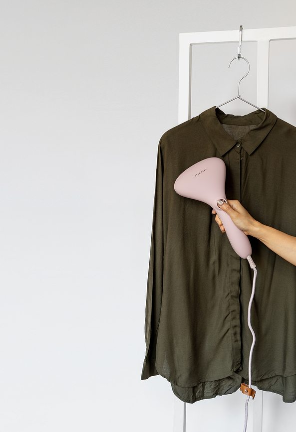 Cirrus 2 Parno Glačalo ručno za odjeću crno