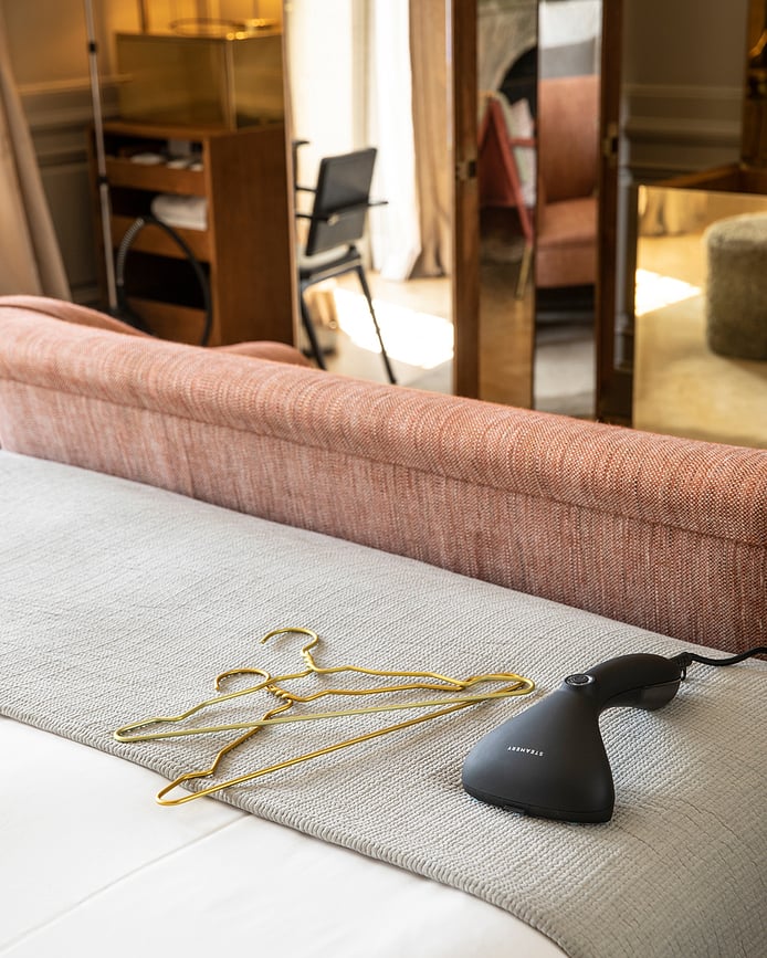 Cirrus 2 Ατμοσιδερωτής χειρός, μαύρος