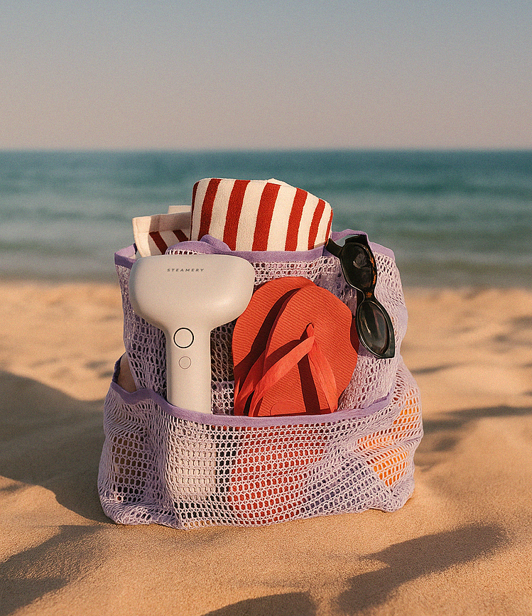 Cirrus X Ročni parni likalnik za oblačila, črn