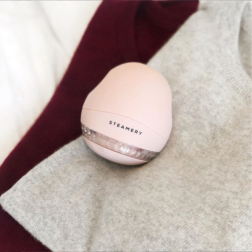 Pilo 1 Puholovec za oblačila, črn