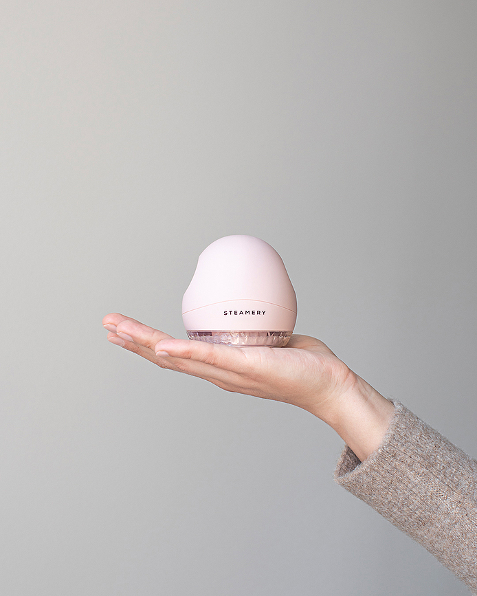 Pilo 1 Puholovec za oblačila, črn