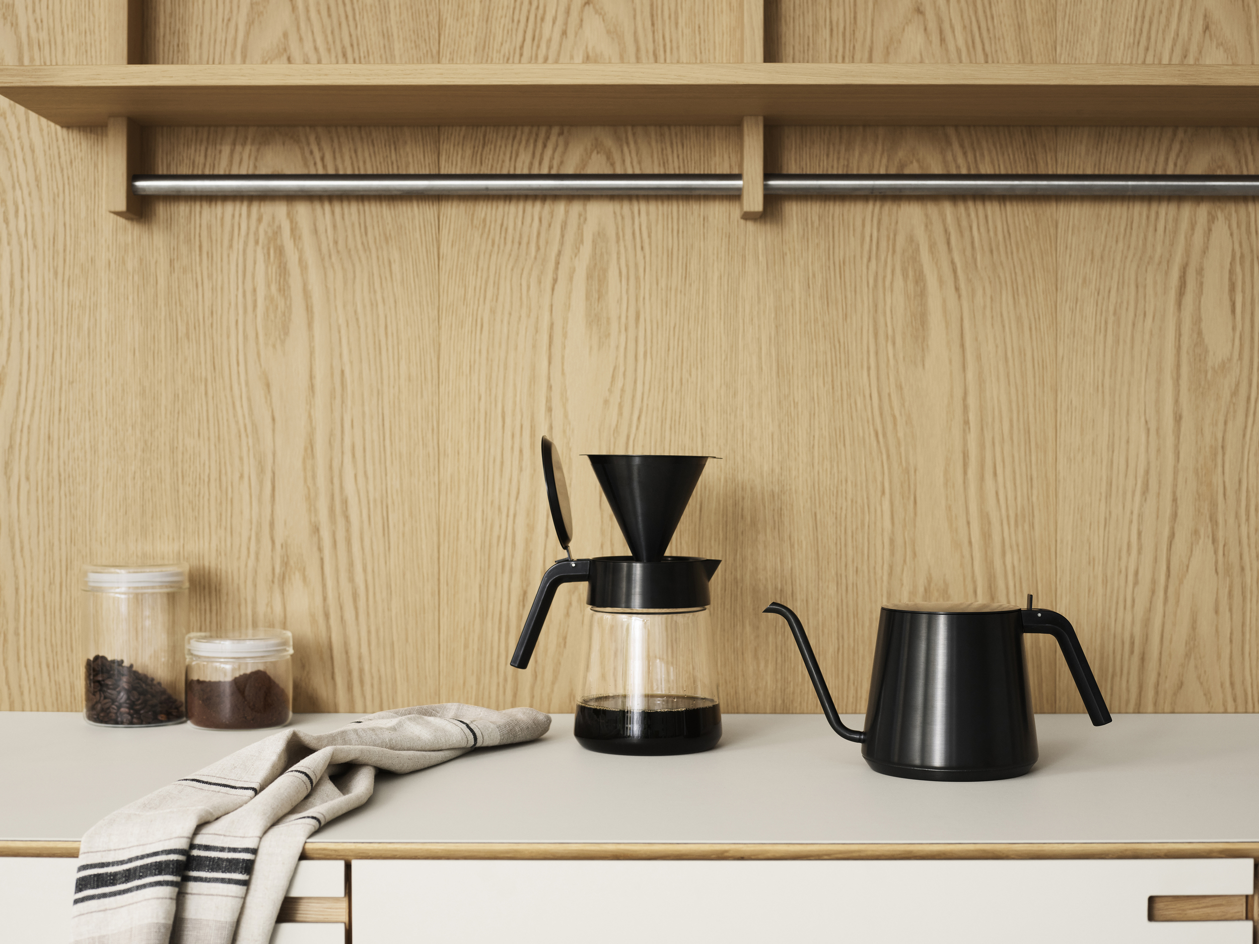 https://3fa-media.com/stelton/stelton-nohr-wasserkocher-1-l__157411_ccb198f-s2500x2500.jpg