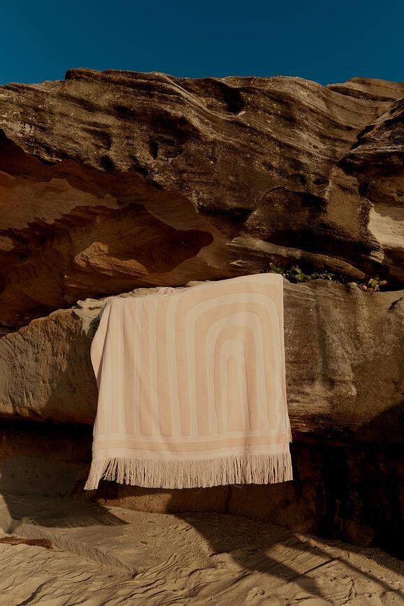 Luxe Plažni Ručnik 90 x 175 cm boje lososa