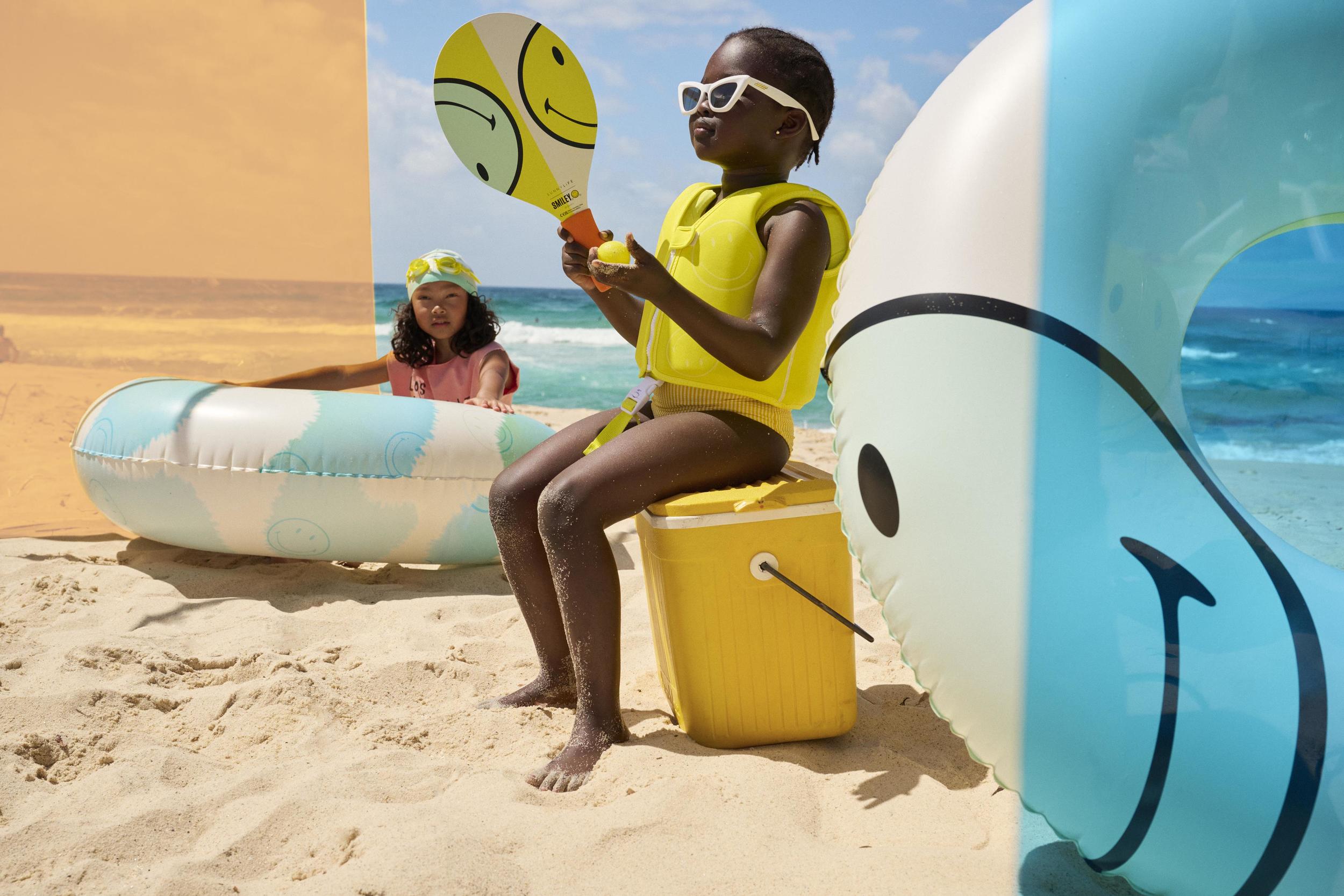 Rakietki do tenisa plażowego Sunnylife z piłeczkami i
