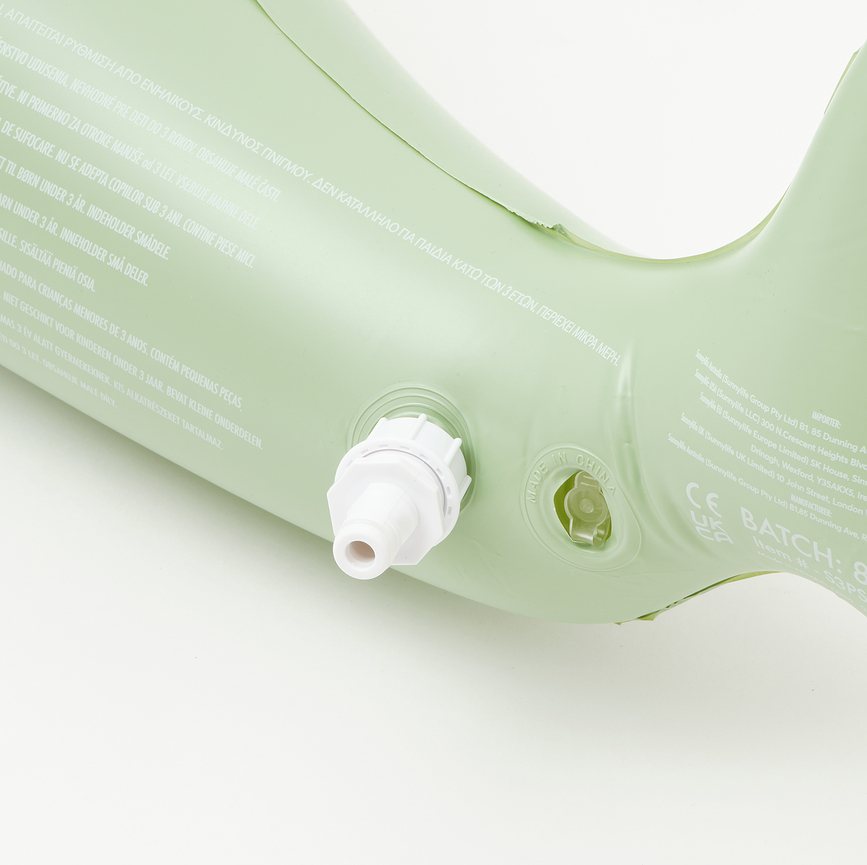 Sunnylife Shark Tribe Napihljiv razpršilec za otroke, velik