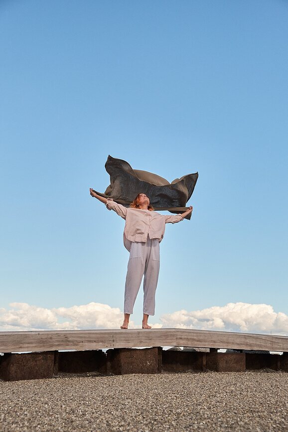 Fine Kopalniška brisača, 100 x 150 cm, sivka