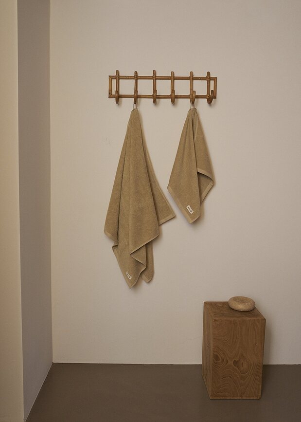 Mild Ručnik 50 x 80 cm svijetlo bež