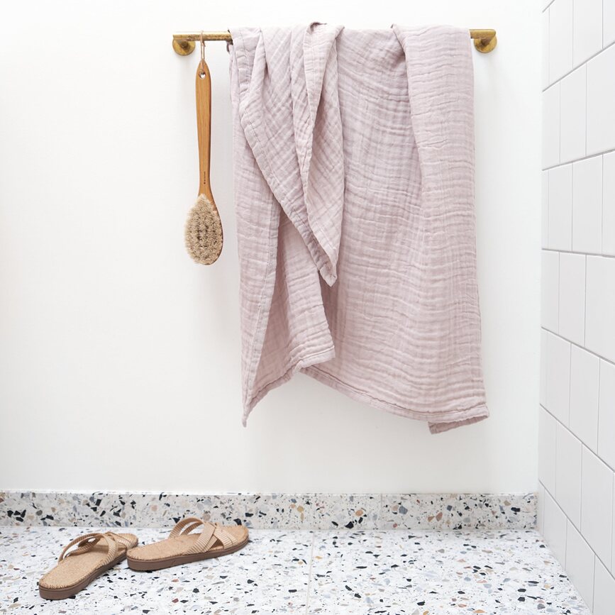 Toalla de baño Fine, 100 x 150 cm, lavanda