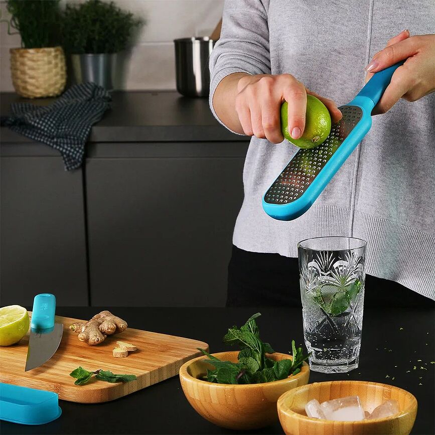 Trebonn Strgalo za lupino s posodo