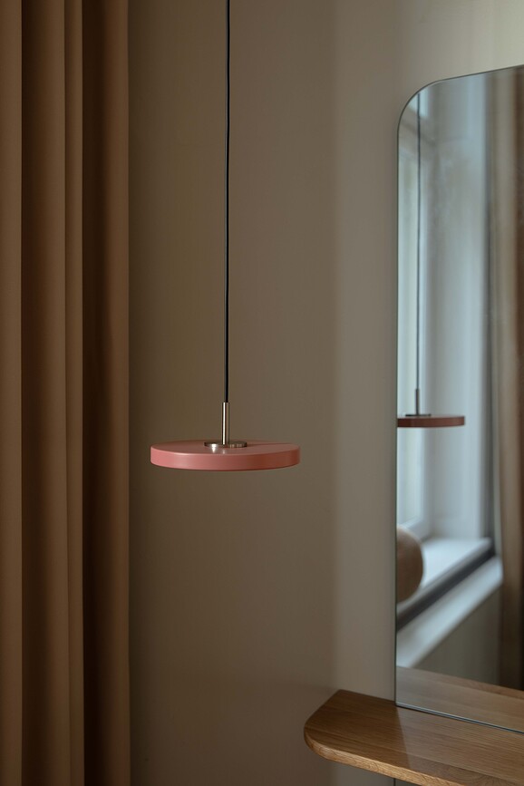 Asteria Micro Suspension, anthracite, avec fixation argentée