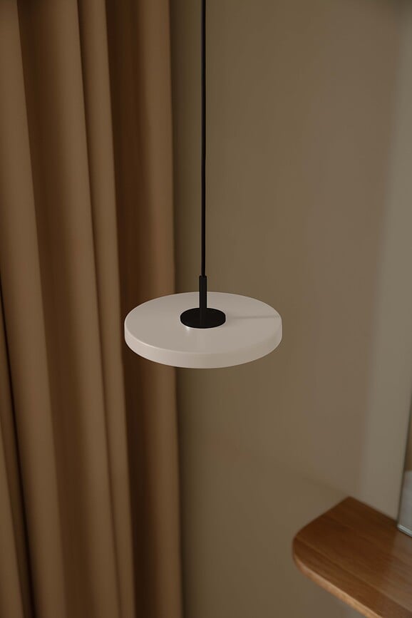 Asteria Micro Viseća Lampa maslinasta s crnim nosačem