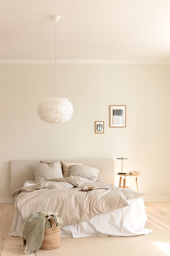 Eos Lampa srednja bijela