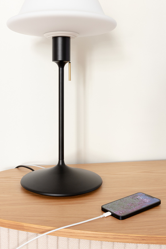 Lámpara de mesa Butler 55 cm, de latón