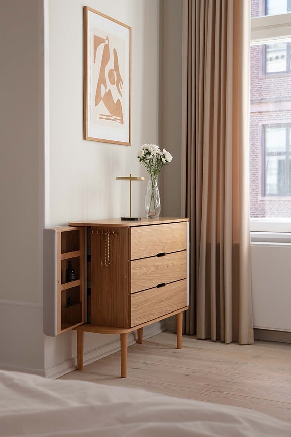 Lámpara de Mesa inalámbrica Asteria Move Monochrome, amarilla