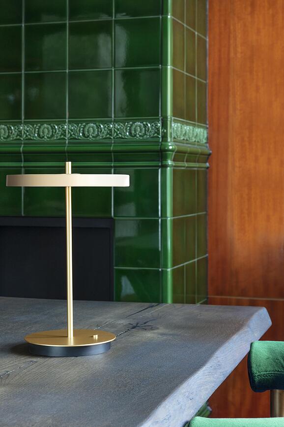 Lámpara de Mesa inalámbrica Asteria Move V2, verde