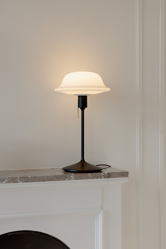 Настільна лампа Butler 55 см, латунь