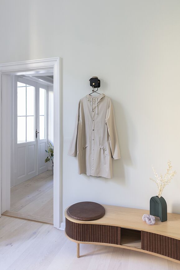 Perchero de pared Hang In There, negro