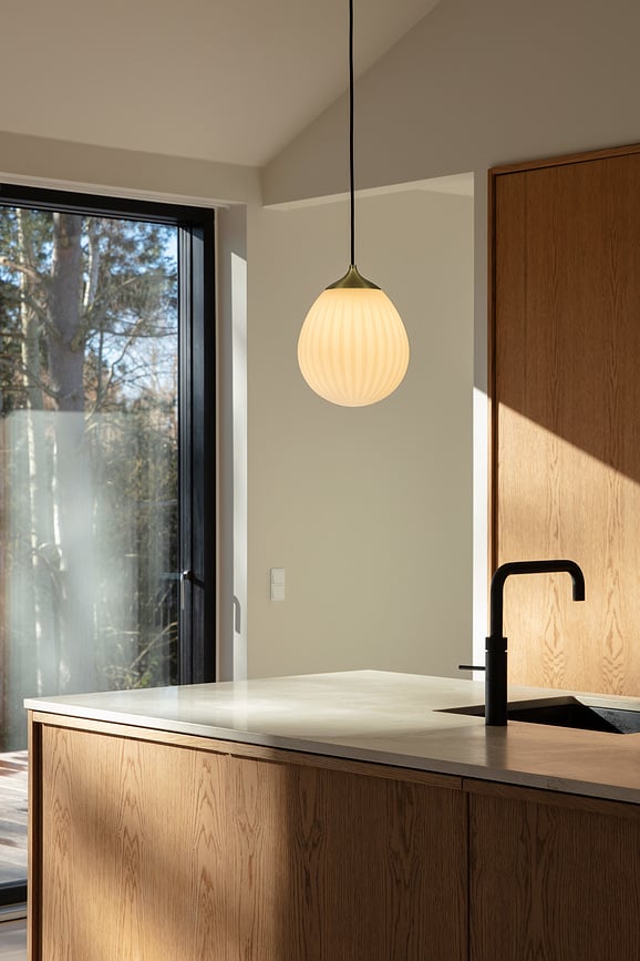 Suspension Around The World mini, or-noir