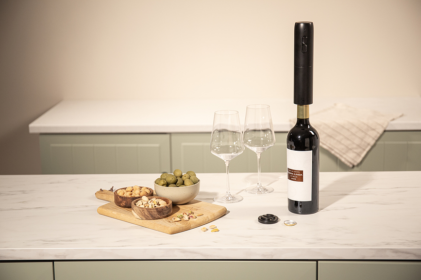 Vacu Vin Električni odpirač za steklenice
