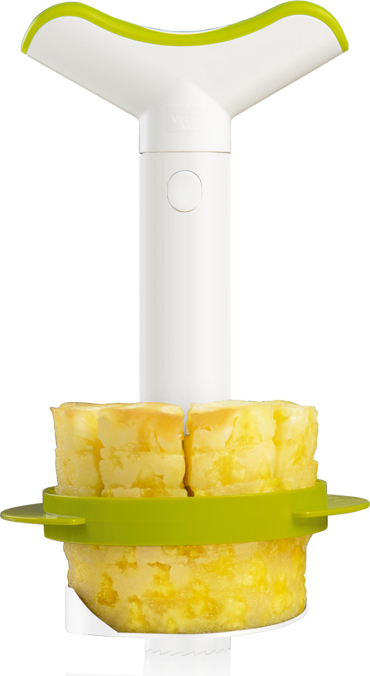 How to Use a Vacu Vin Pineapple Slicer - Video